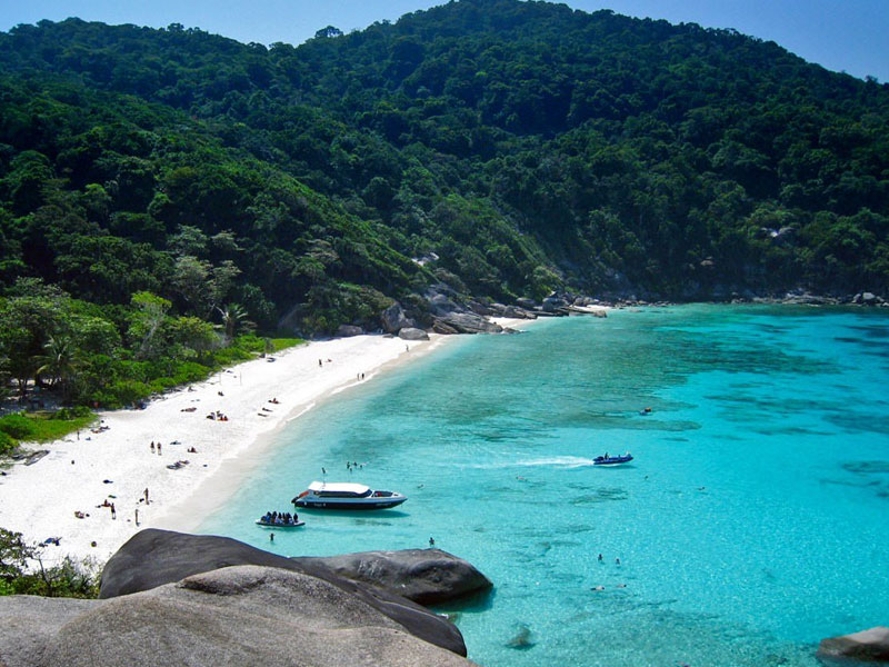 ทัวร์หมู่เกาะสิมิลันโดยเรือเร็ว