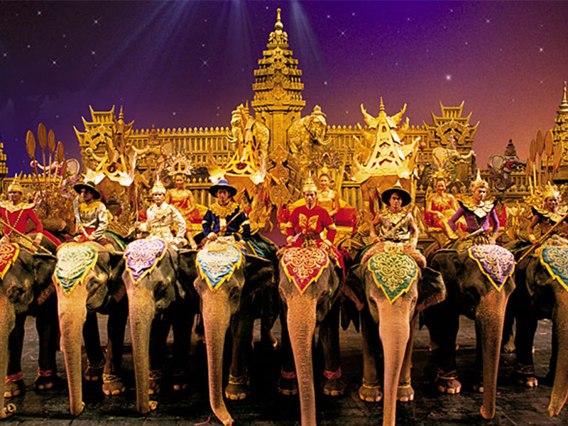 ภูเก็ตแฟนตาซีโชว์