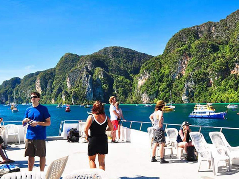 ทัวร์เกาะไม้ท่อน+เกาะพีพี Discover