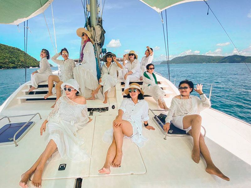 เช่าเรือยอร์ช คาตามารัน